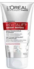 L'Oreal Paris Revitalift Bright Reveal Brightening Daily Scrub Cleanser - 150ml