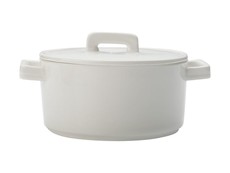 Maxwell & Williams - 1.3 Litre Epicurious Round Casserole with Lid - White