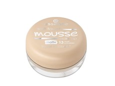 essence soft touch mousse make-up 13