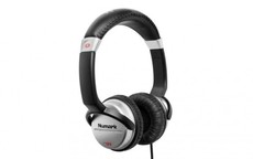 Numark HF125 – Ultra-Portable Professional DJ Headphones