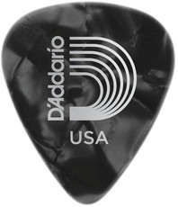 Planet Waves 1CBKP2 Classic Celluoid Light Pick (Black Pearl)