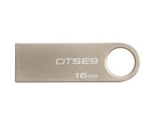 Toshiba Flash Drive 16GB White